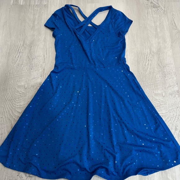 Girls summer dress size 7-8 - Picture 2 of 4